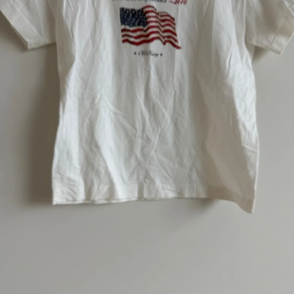 Vintage Y2K Old Navy Patriotic T-Shirt Size XS